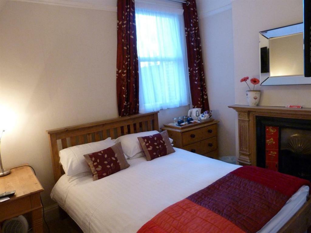 Victoria Guest House เคมบริดจ์ ภายนอก รูปภาพ